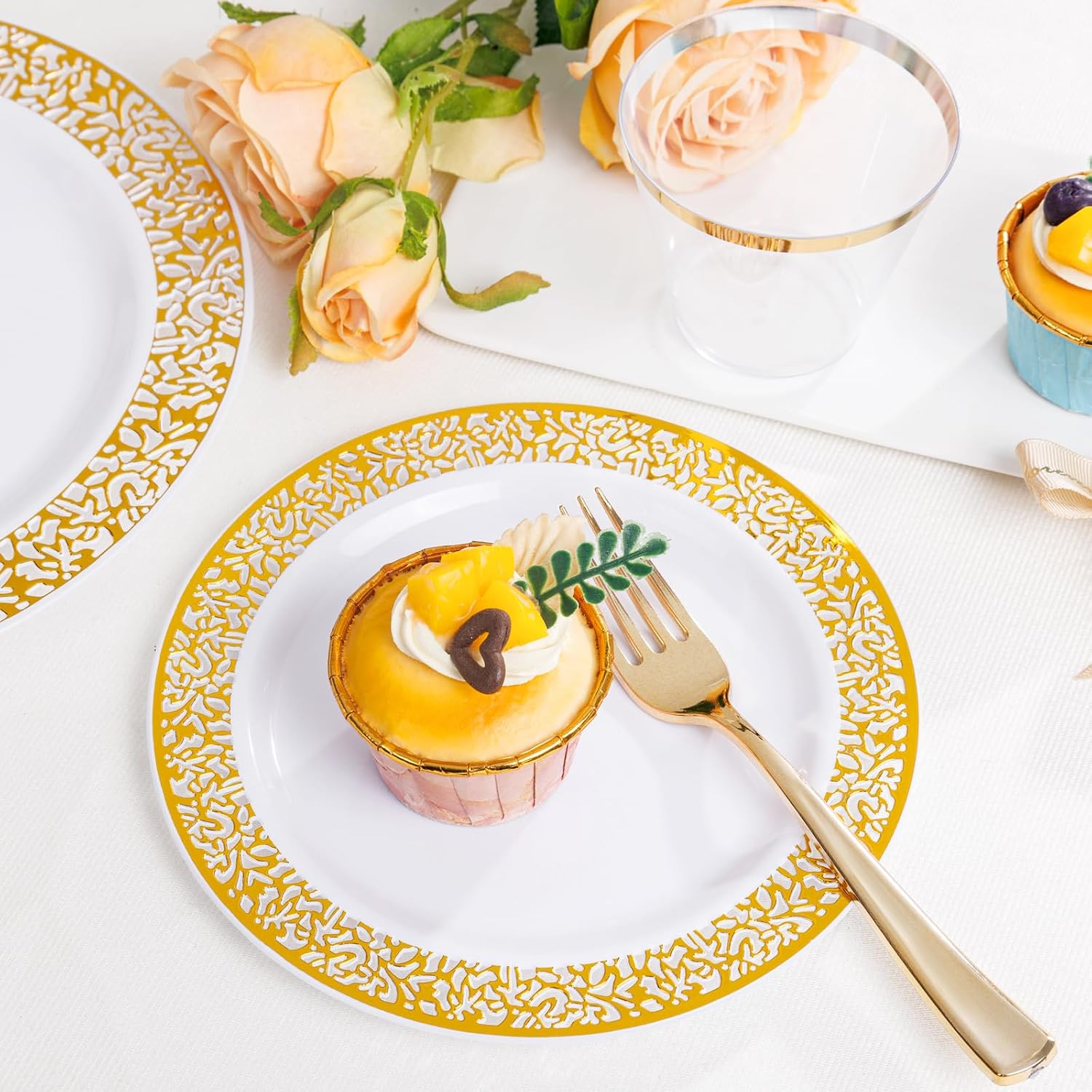 WELLIFE 50 Guests Dinnerware Sets, Gold Plastic Plates,Platos Para Fiestas Elegantes Desechables Include:50 Dinner Plates, 50 Dessert Plate, 150 Pcs Gold Plastic Silverware, 50 Cups for Party - Image 6