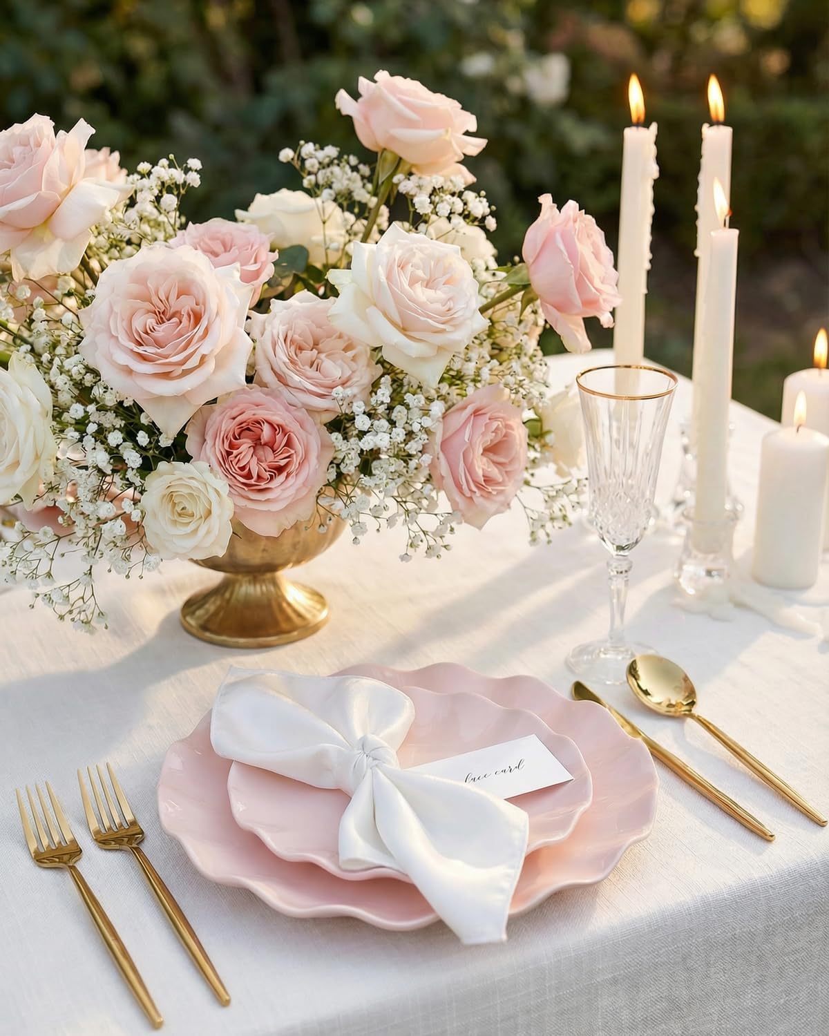 LIYH 24 Pcs Pink Plastic Plates Reusable, Pink Scalloped Plates Durable and Dishwasher Safe, Light Weight Daisy Wavy Plate Parties, Birthday, Picnics, BPA Free(12Guests) - Image 2